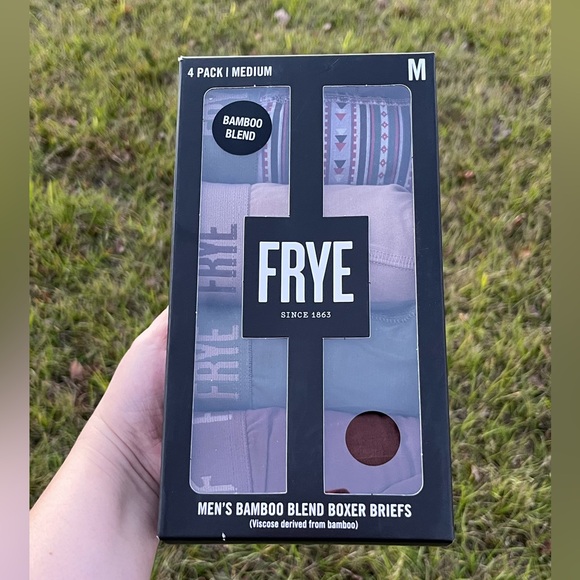 NWT Frye Mens Medium T Shirt and Underwear Bundle. 4 Pack of both. - Picture 9 of 14